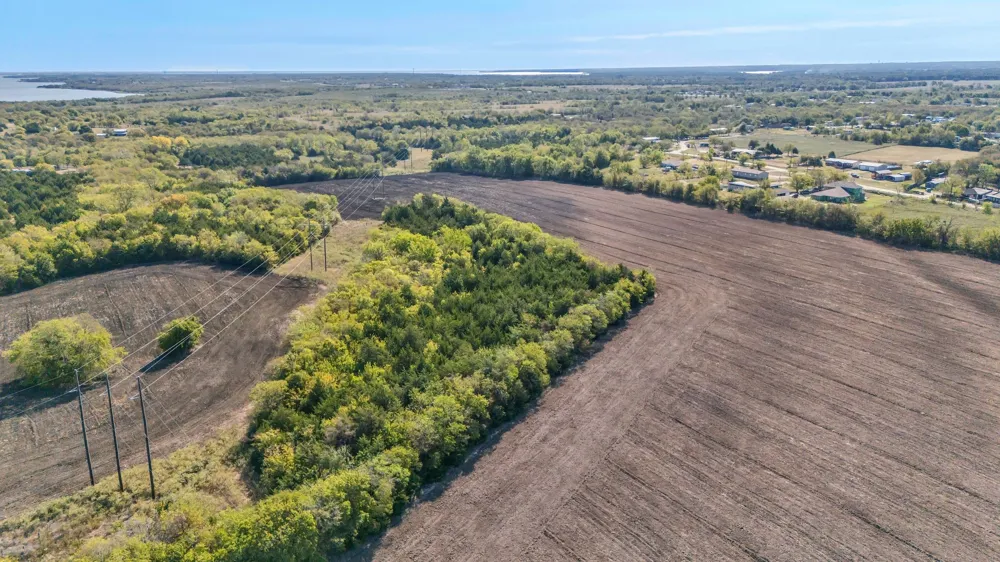 51 County Road 3603 Quinlan, TX 75474
