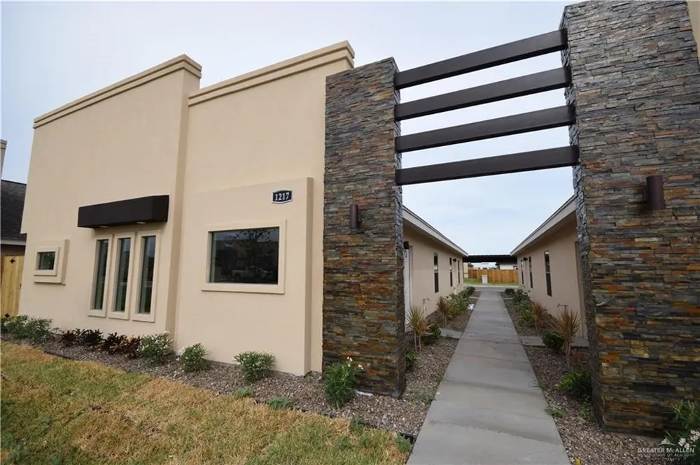 1217 Upas Drive #2 Edinburg, TX 78541