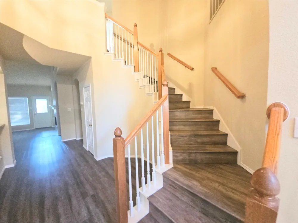 4605 Buffalo Bend Place Fort Worth, TX 76137