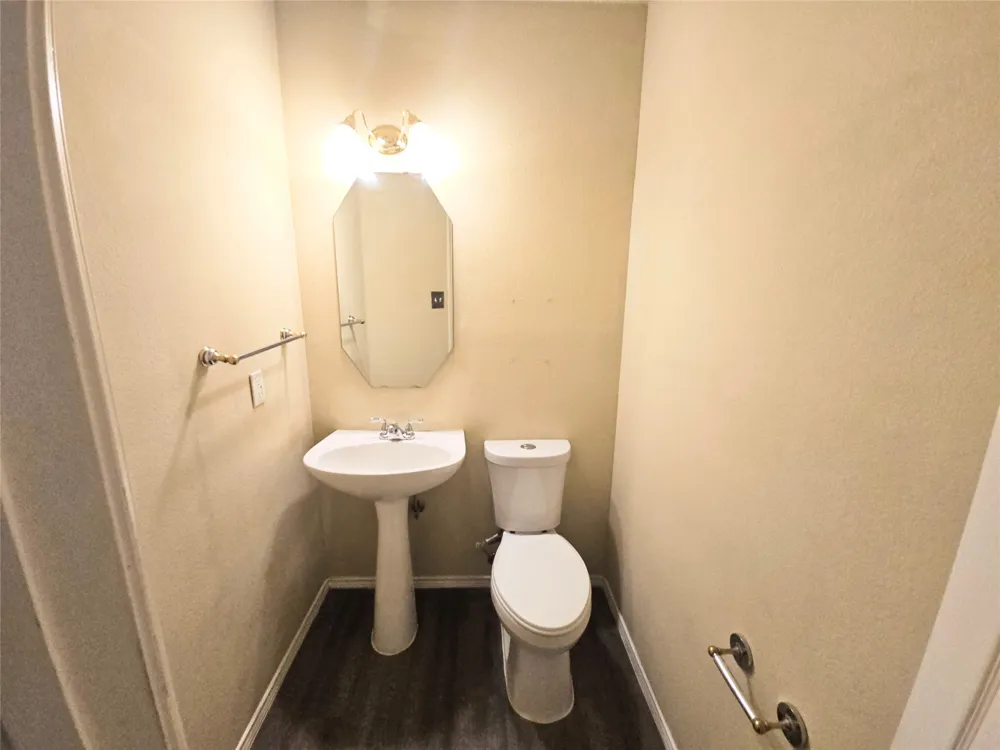 4605 Buffalo Bend Place Fort Worth, TX 76137
