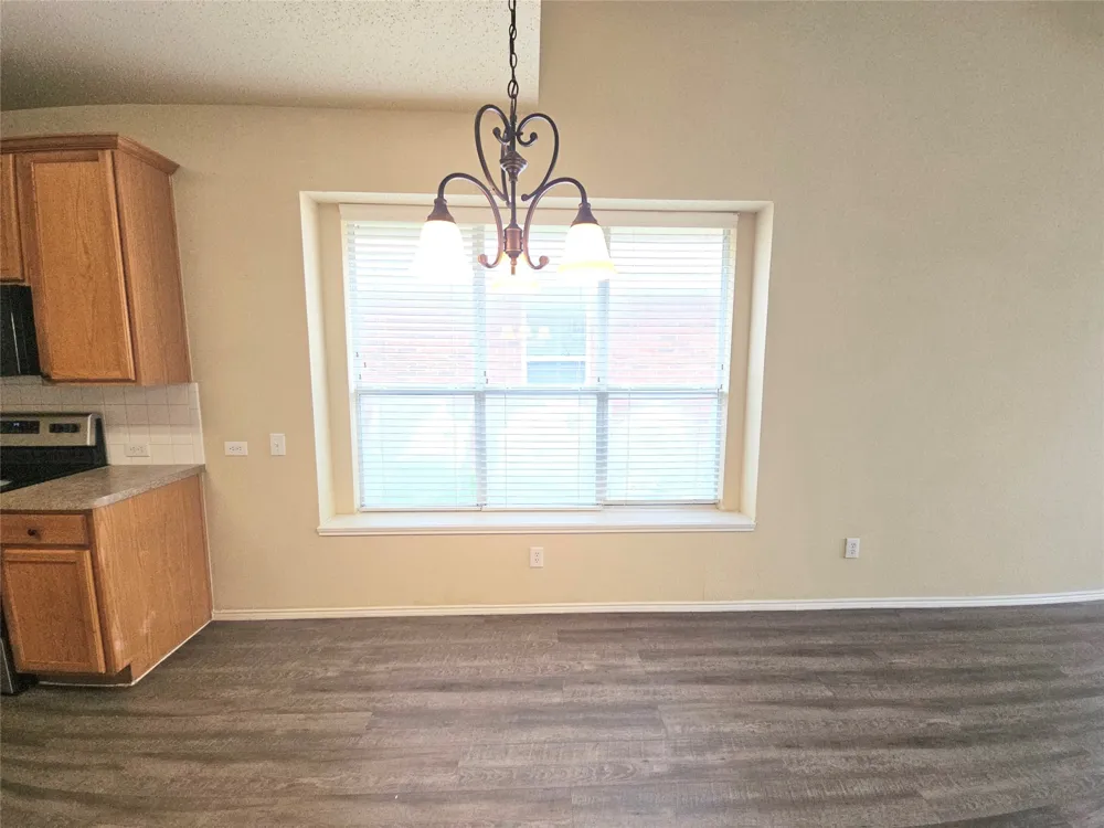 4605 Buffalo Bend Place Fort Worth, TX 76137