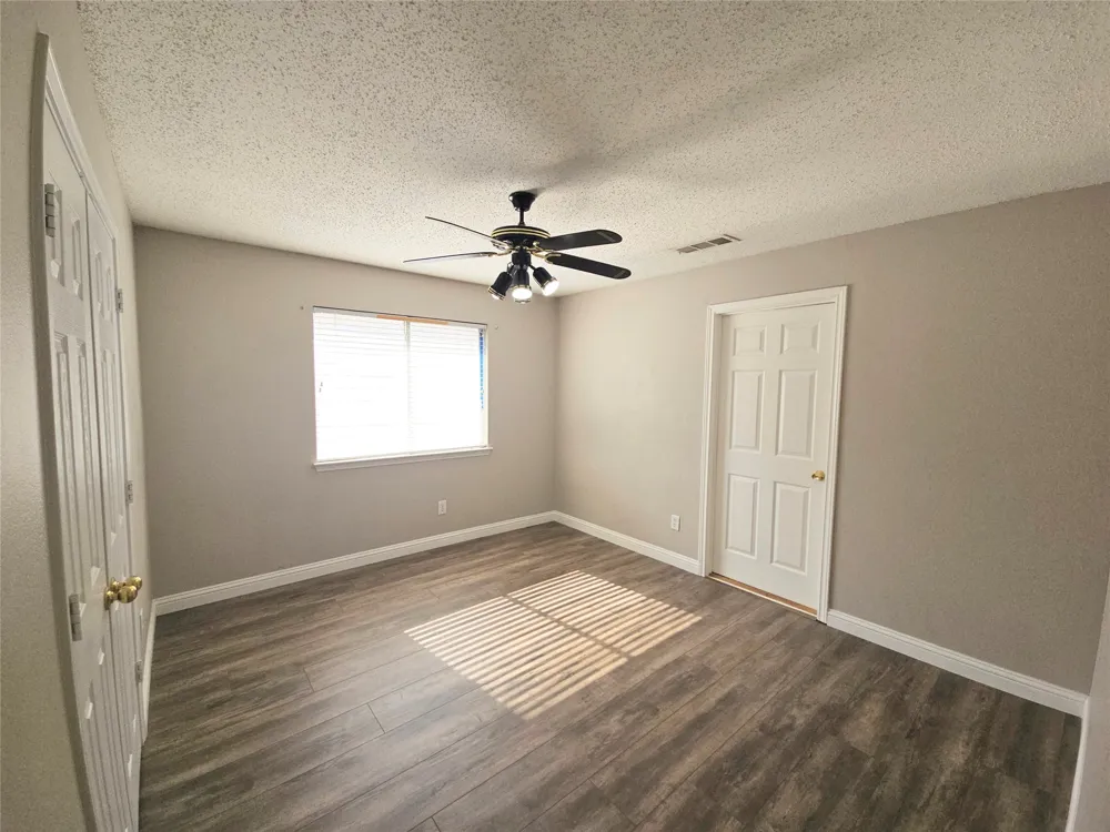 4605 Buffalo Bend Place Fort Worth, TX 76137