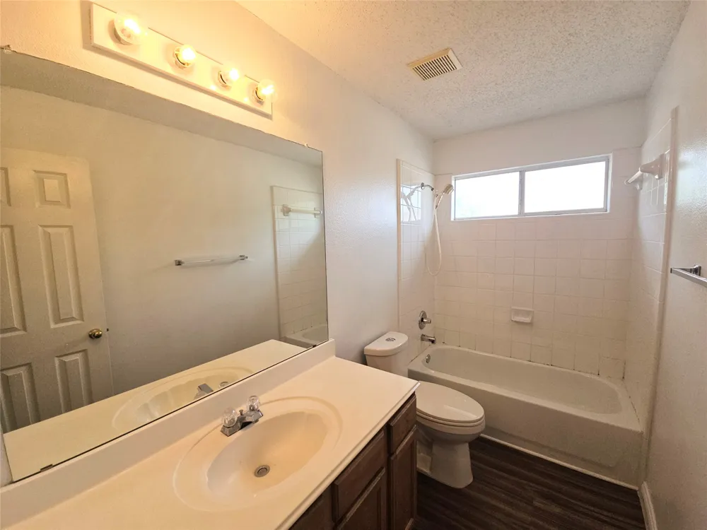4605 Buffalo Bend Place Fort Worth, TX 76137