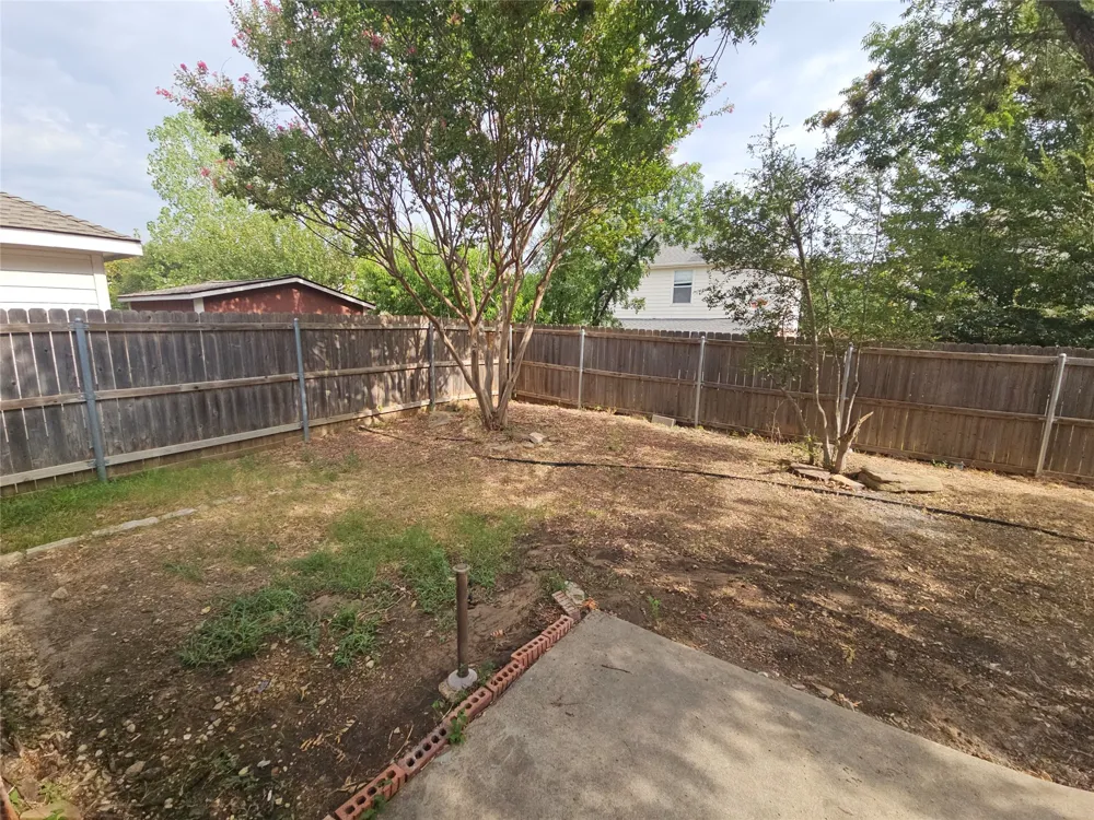 4605 Buffalo Bend Place Fort Worth, TX 76137
