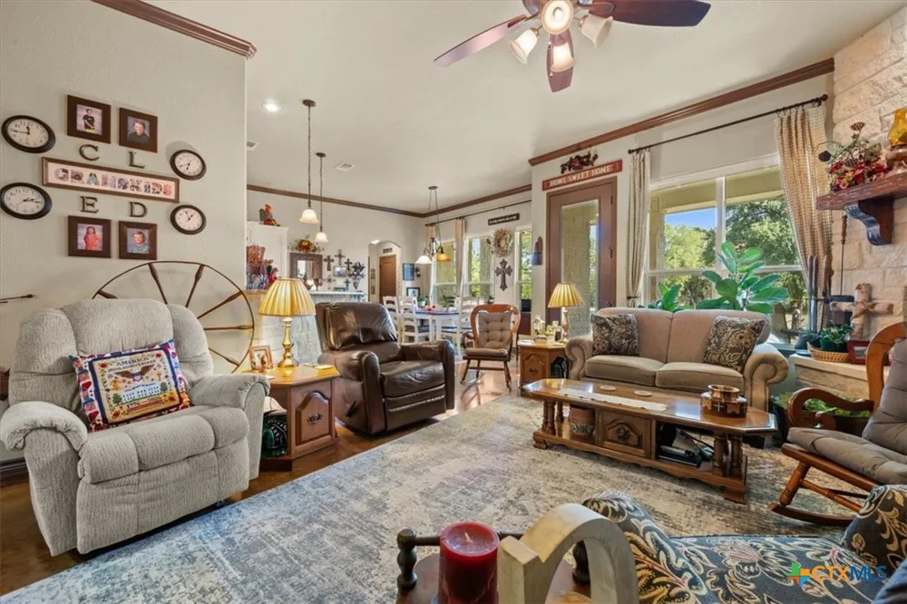 392 Bear Branch Road Purmela, TX 76566