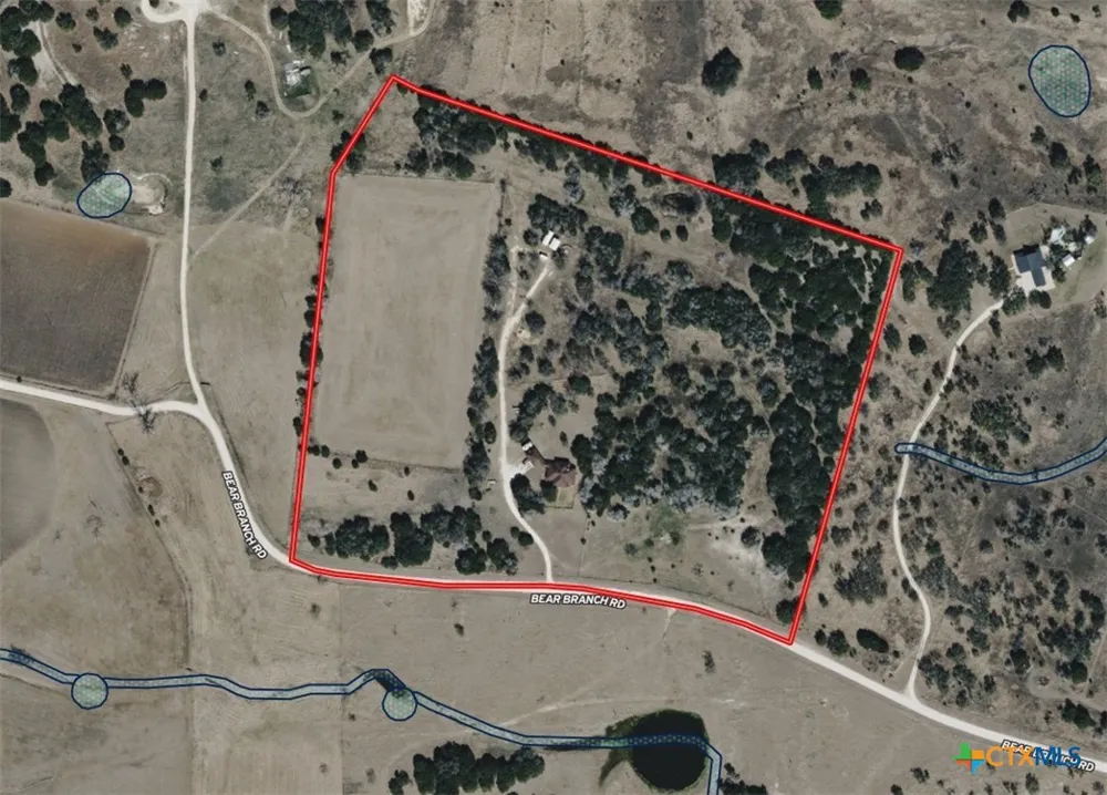 392 Bear Branch Road Purmela, TX 76566