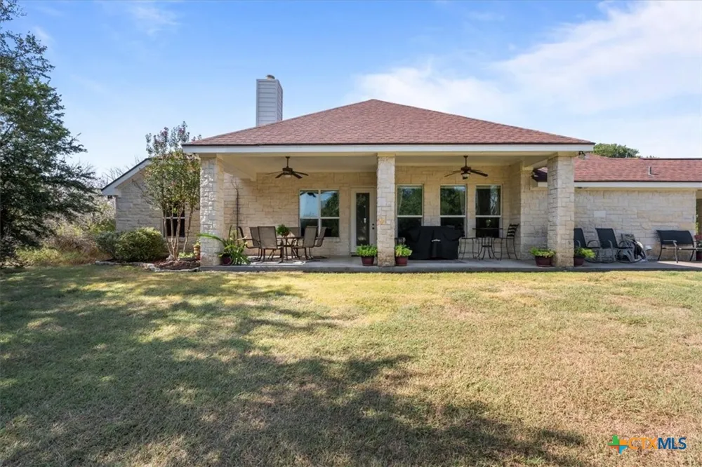 392 Bear Branch Road Purmela, TX 76566