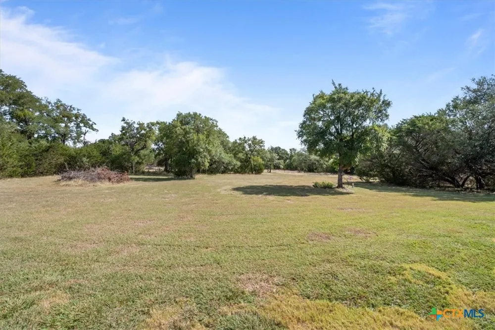 392 Bear Branch Road Purmela, TX 76566