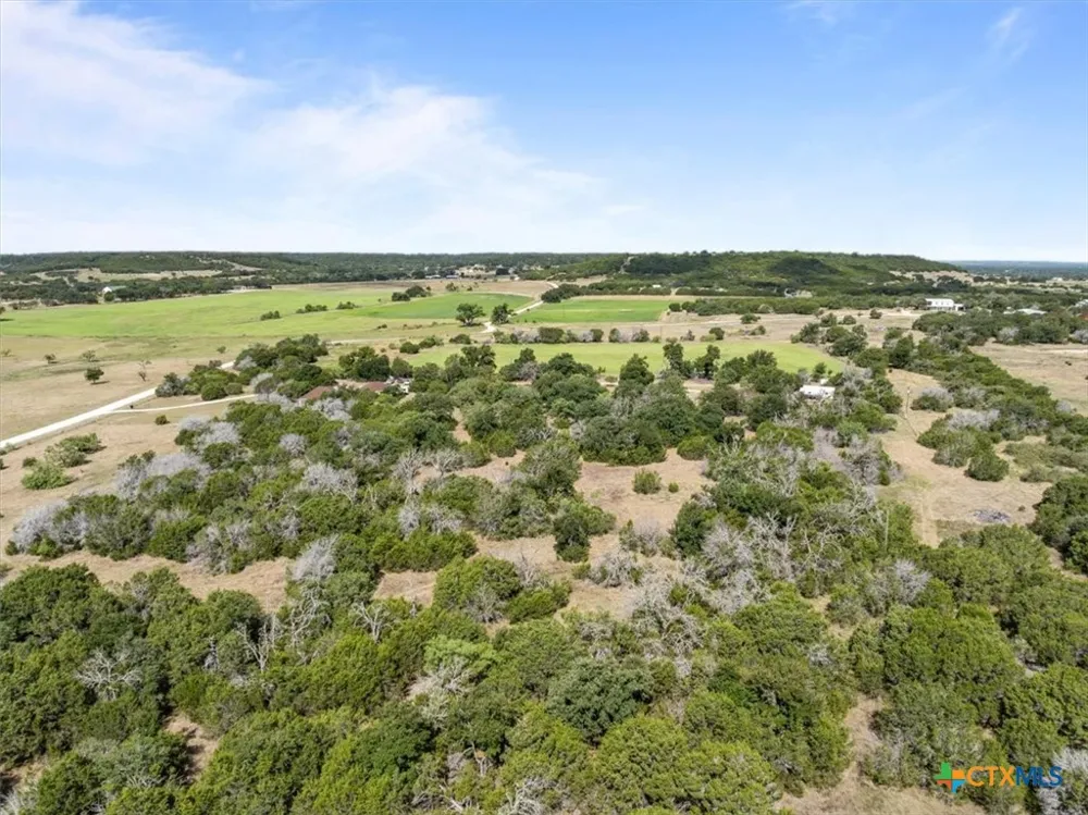 392 Bear Branch Road Purmela, TX 76566