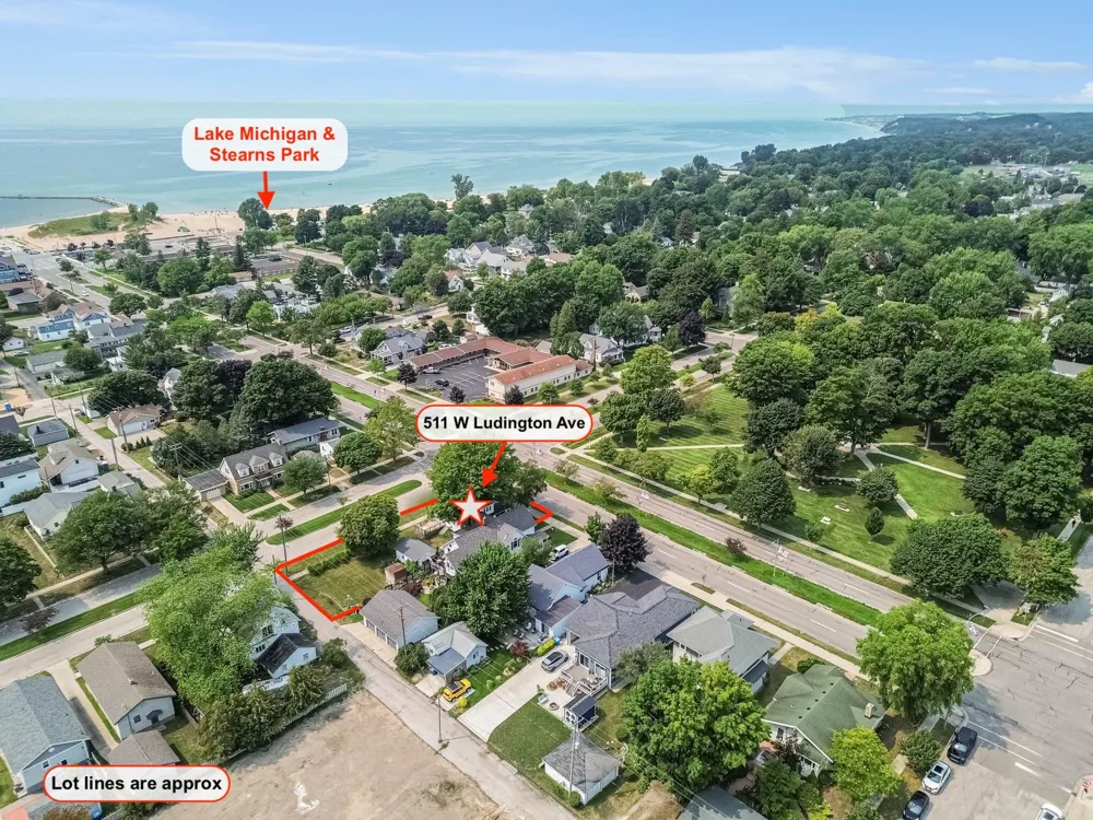 511 W Ludington Avenue Ludington, MI 49431