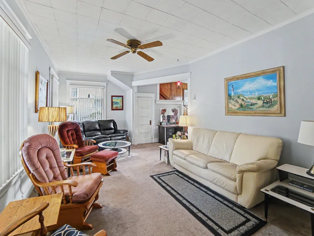 511 W Ludington Avenue Ludington, MI 49431