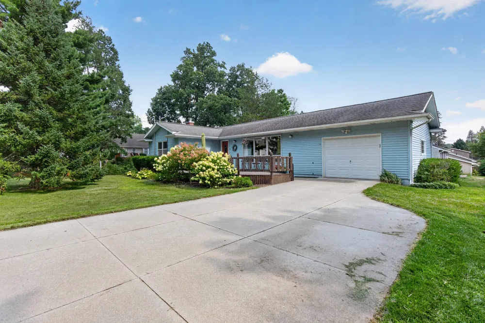 415 Richard Street Spring Arbor, MI 49283