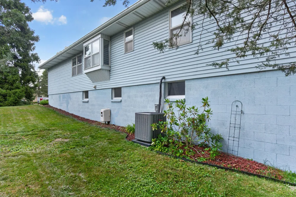 415 Richard Street Spring Arbor, MI 49283