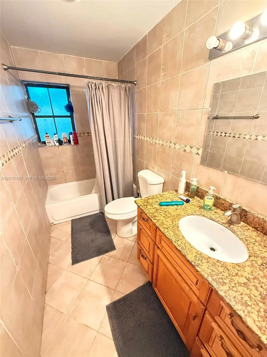 502 Ibis Dr Delray Beach, FL 33444
