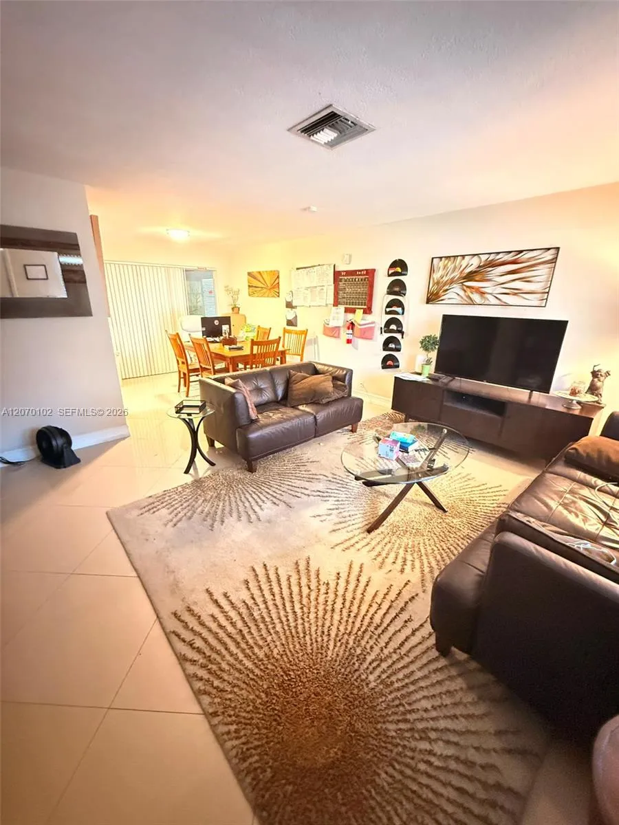 502 Ibis Dr Delray Beach, FL 33444