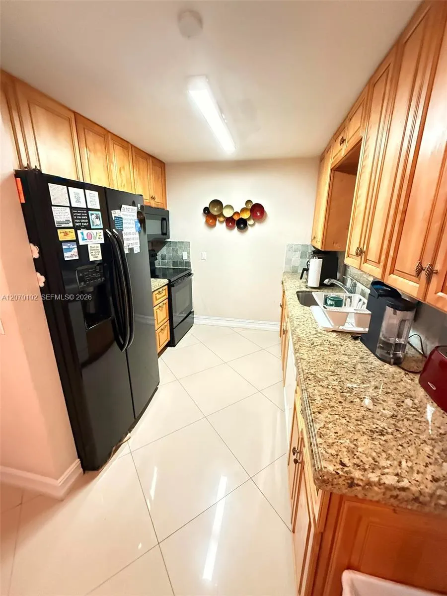 502 Ibis Dr Delray Beach, FL 33444