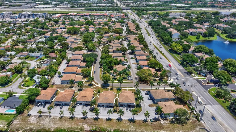 2091 Ilene CT #2 Delray Beach, FL 33445