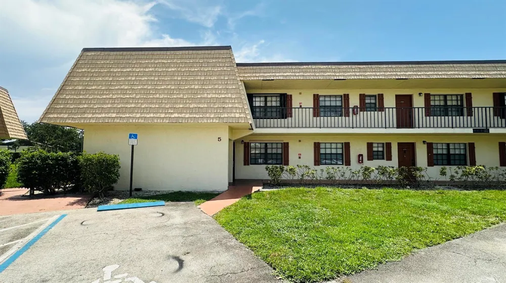 4477 Oak Terrace Drive 