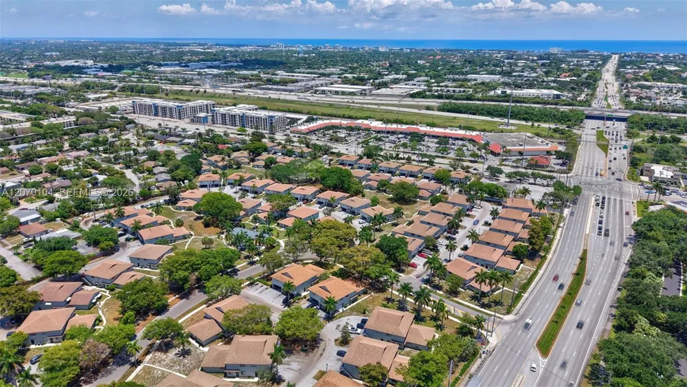 2181 Catherine Dr #2 Delray Beach, FL 33445