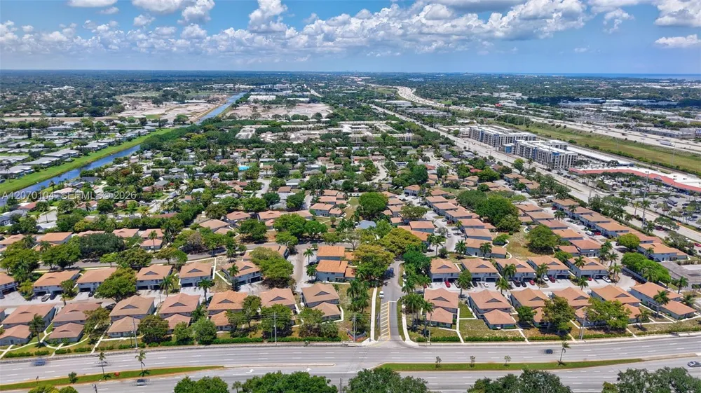 2181 Catherine Dr #2 Delray Beach, FL 33445