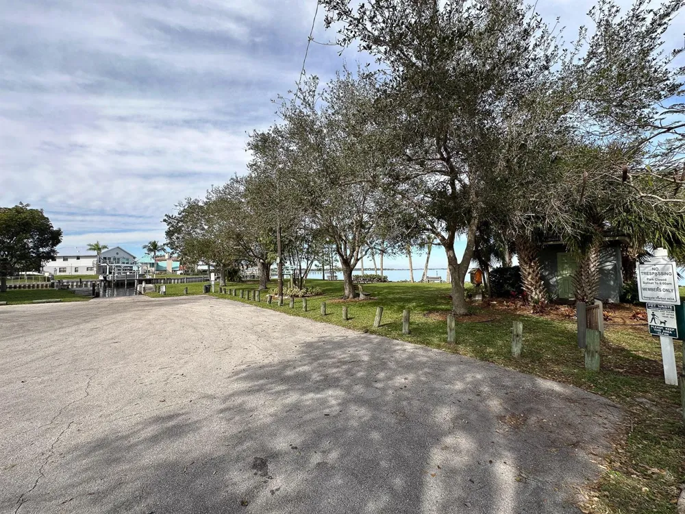 521 SW MARION COURT Palm City, FL 34990