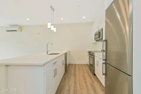 700 Bangs Avenue #207