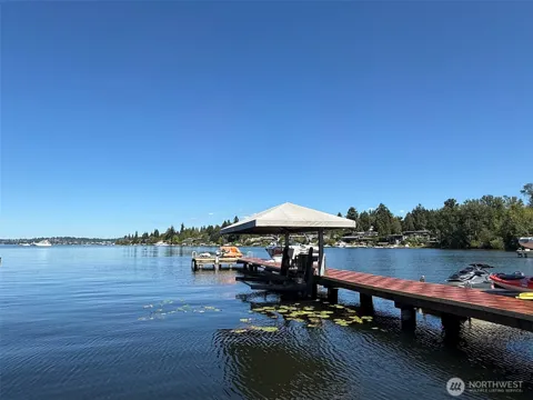 3216 Hunts Point Road