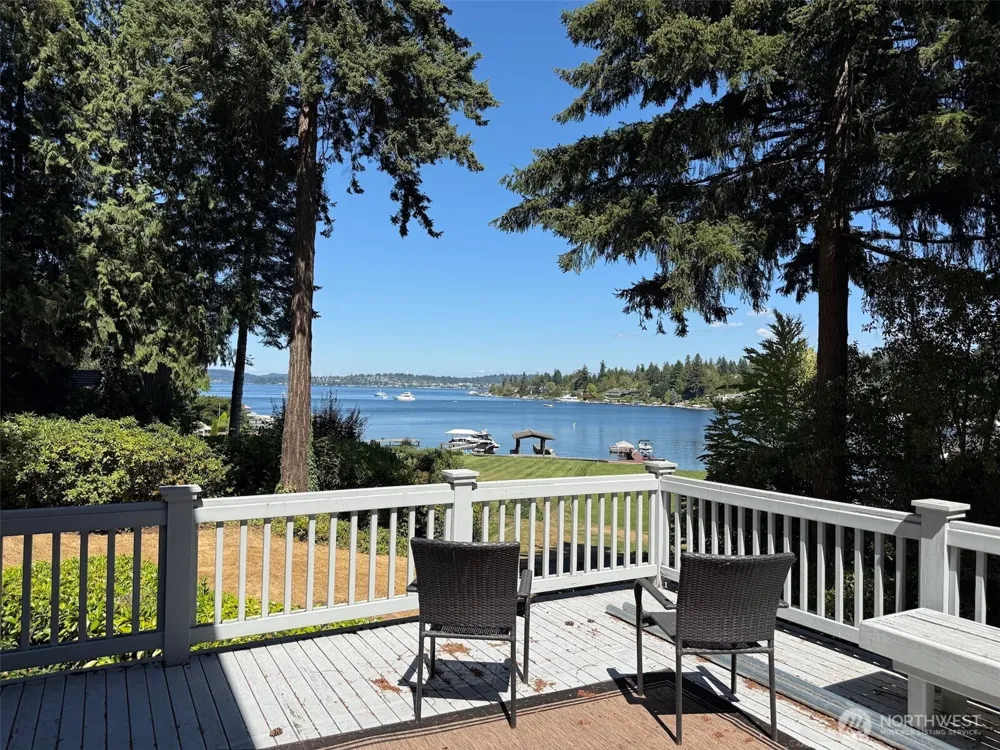 3216 Hunts Point Road Hunts Point, WA 98004