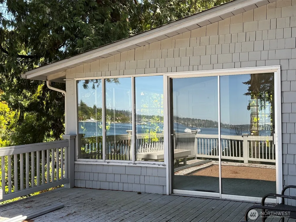 3216 Hunts Point Road Hunts Point, WA 98004