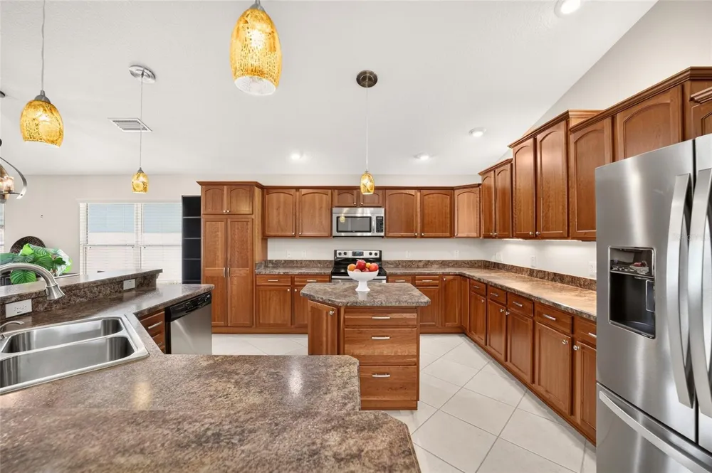 628 BERMUDEZ COURT The Villages, FL 32162