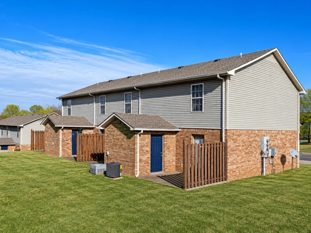 2008 Tynewood Dr Clarksville, TN 37042