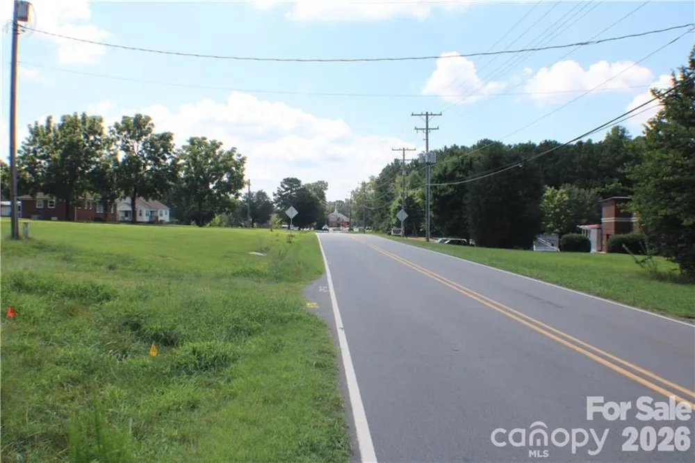 512 Pilot Knob Road Denver, NC 28037