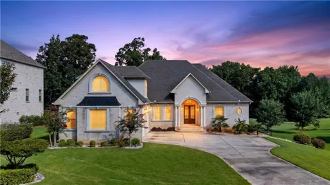 2308 Braunsroth Lane