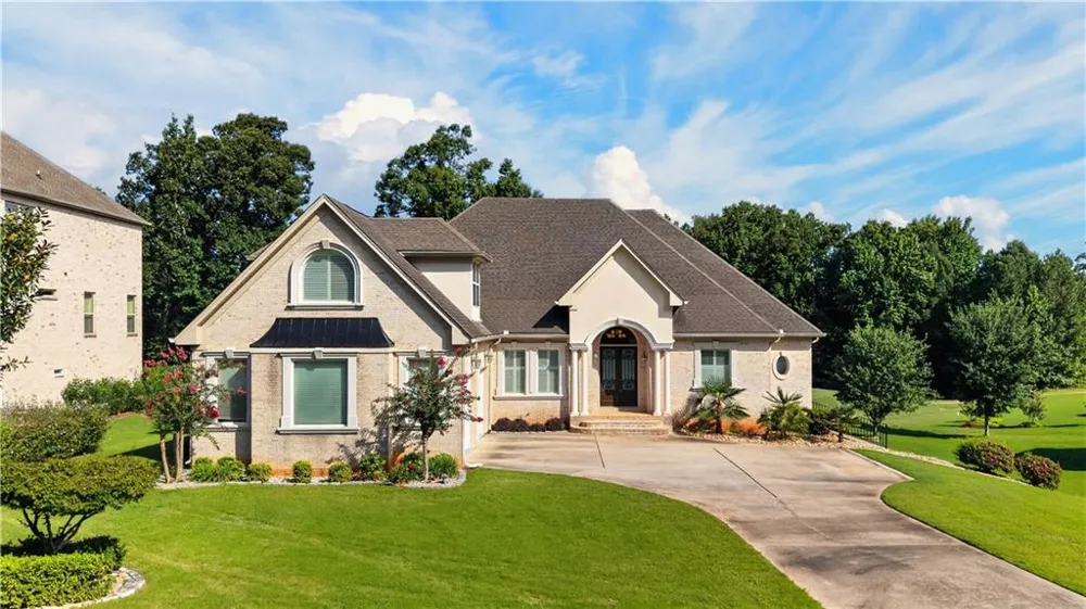 2308 Braunsroth Lane Hampton, GA 30228
