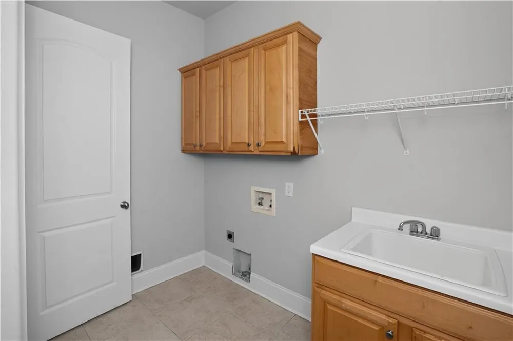 2308 Braunsroth Lane Hampton, GA 30228