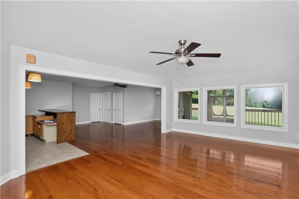 2308 Braunsroth Lane Hampton, GA 30228