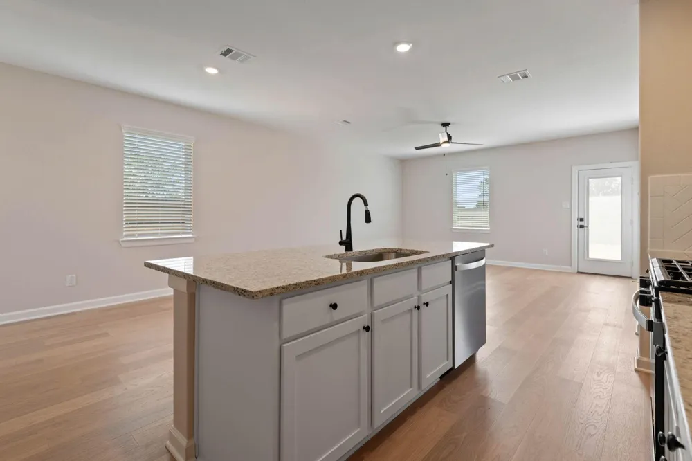 1107 Campside Drive Beasley, TX 77417