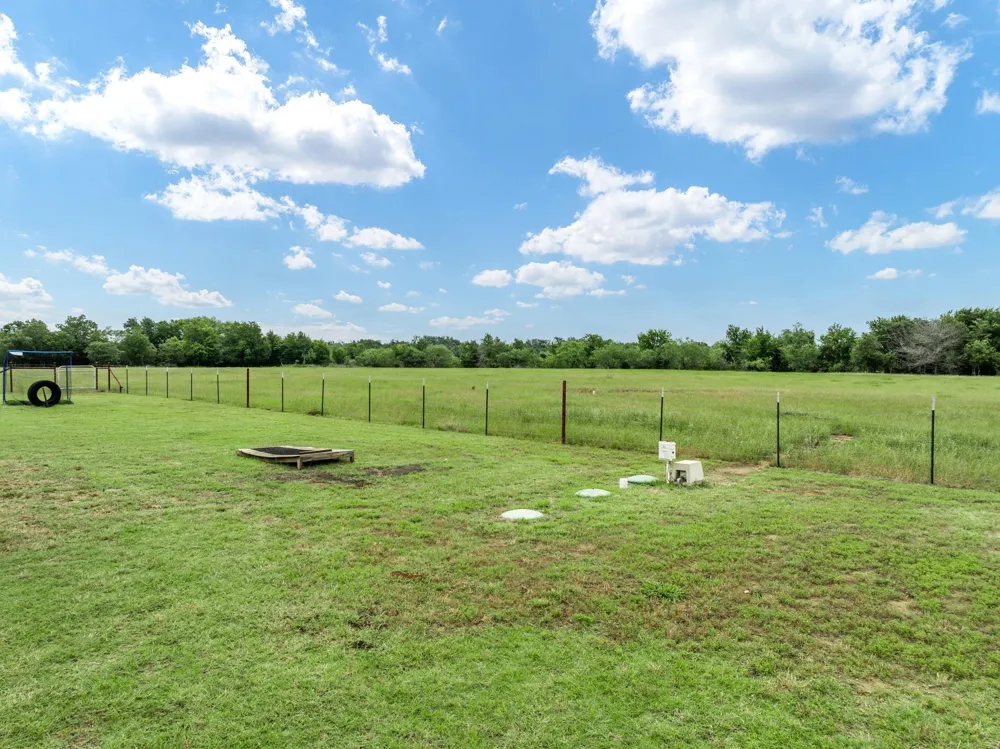 523 Lcr 667 Kosse, TX 76653
