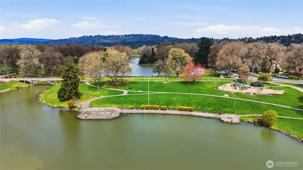 463 26th Avenue Longview, WA 98632