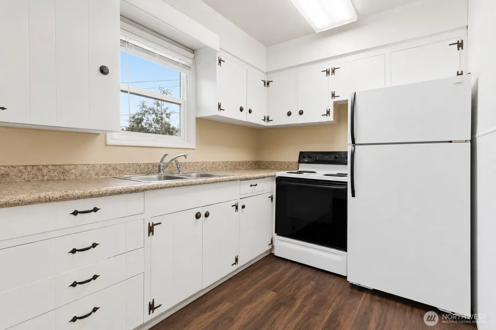 463 26th Avenue Longview, WA 98632