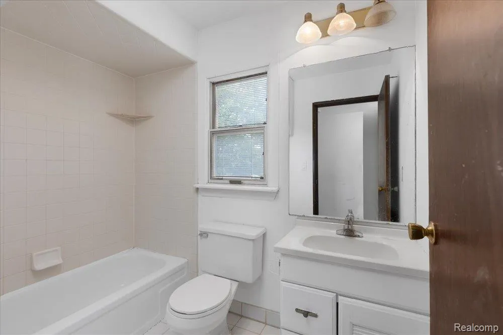 23067 Heatherbrae Way Novi City, MI 48375