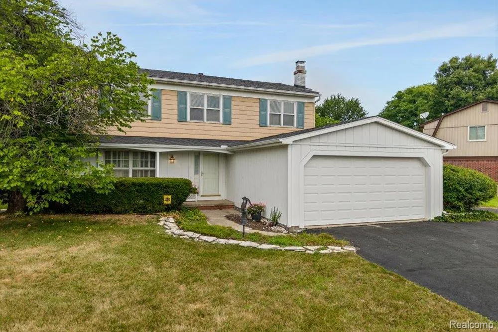 23067 Heatherbrae Way Novi City, MI 48375