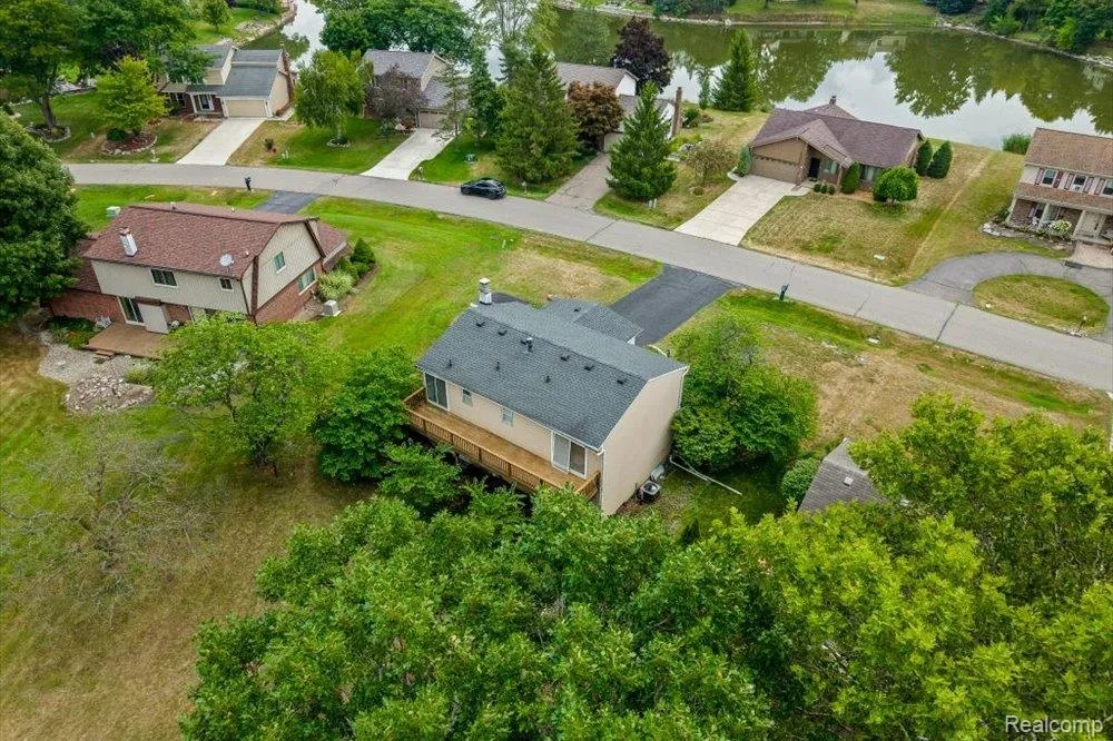 23067 Heatherbrae Way Novi City, MI 48375