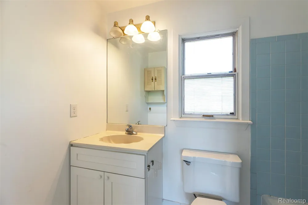 23067 Heatherbrae Way Novi City, MI 48375