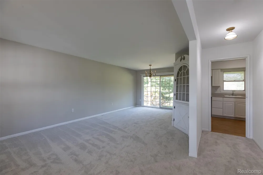 23067 Heatherbrae Way Novi City, MI 48375