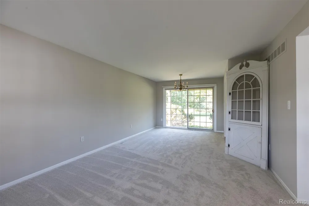 23067 Heatherbrae Way Novi City, MI 48375