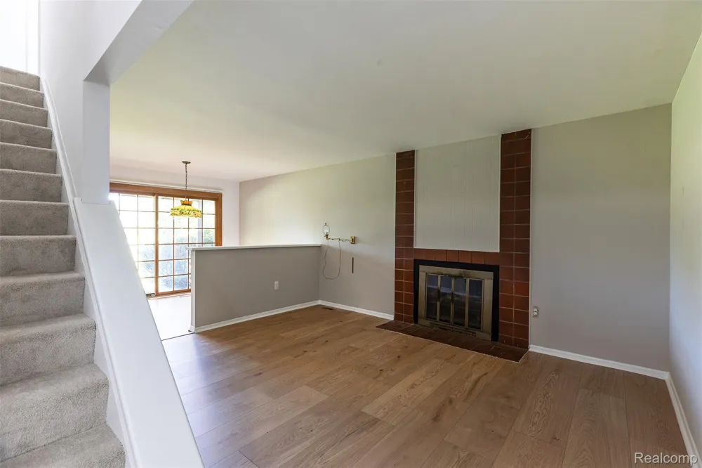23067 Heatherbrae Way Novi City, MI 48375