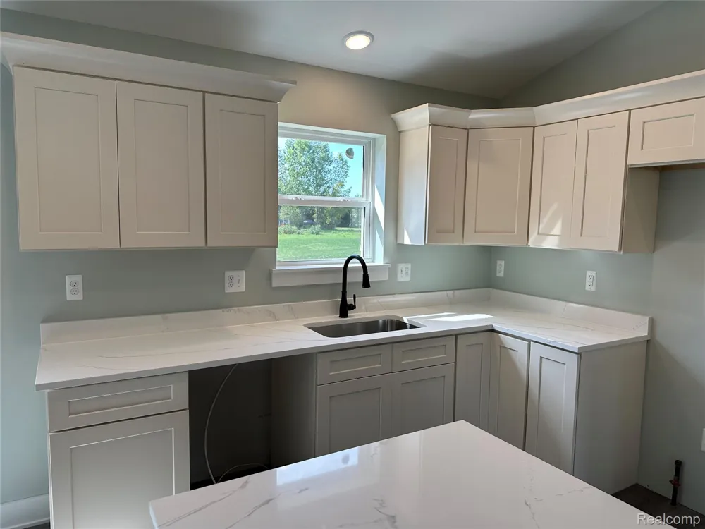 7604 Church Road Imlay Township, MI 48444