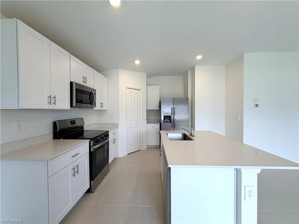 17216 Cantu Court North Fort Myers, FL 33917