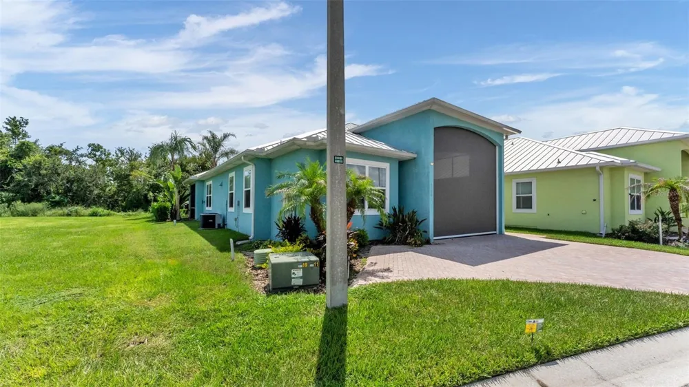 3220 FISH HAWK DRIVE Polk City, FL 33868